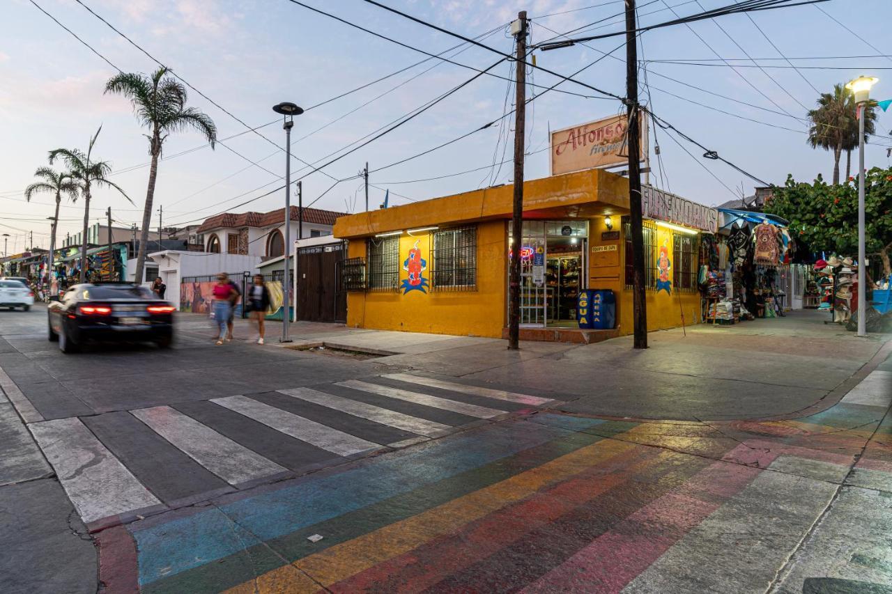 2 Br/ 1 Ba Home, Sleeps 10, 1 Min Walk To Rosarito Beach Exteriér fotografie