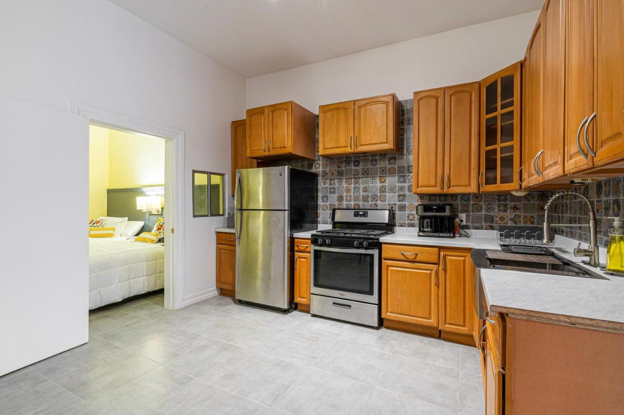 2 Br/ 1 Ba Home, Sleeps 10, 1 Min Walk To Rosarito Beach Exteriér fotografie